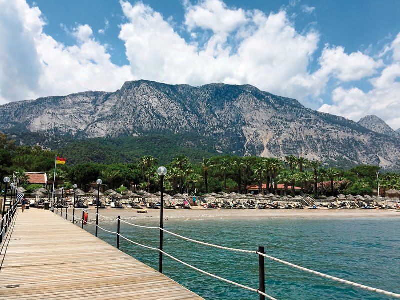 Champion Holiday Village 18