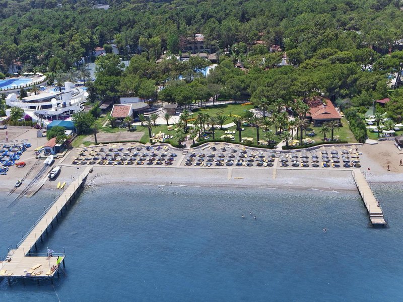 Champion Holiday Village 1 - Exterior