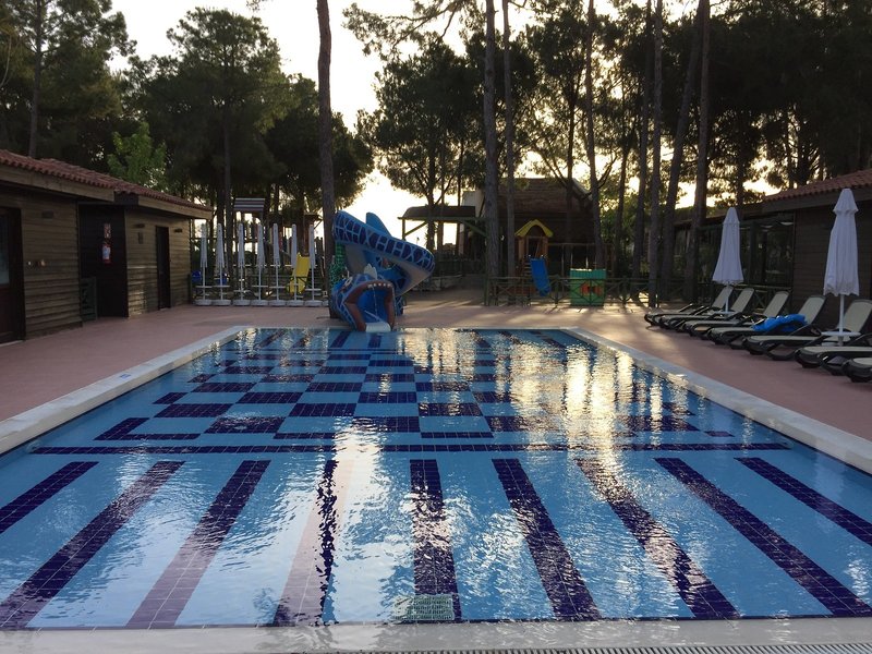 Champion Holiday Village 8 - Outdoor Pool