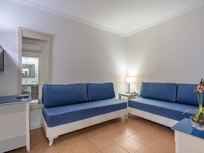 Champion Holiday Village 46 - Room Example