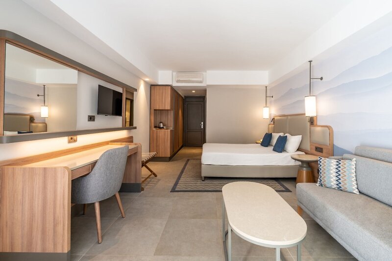 Champion Holiday Village 30