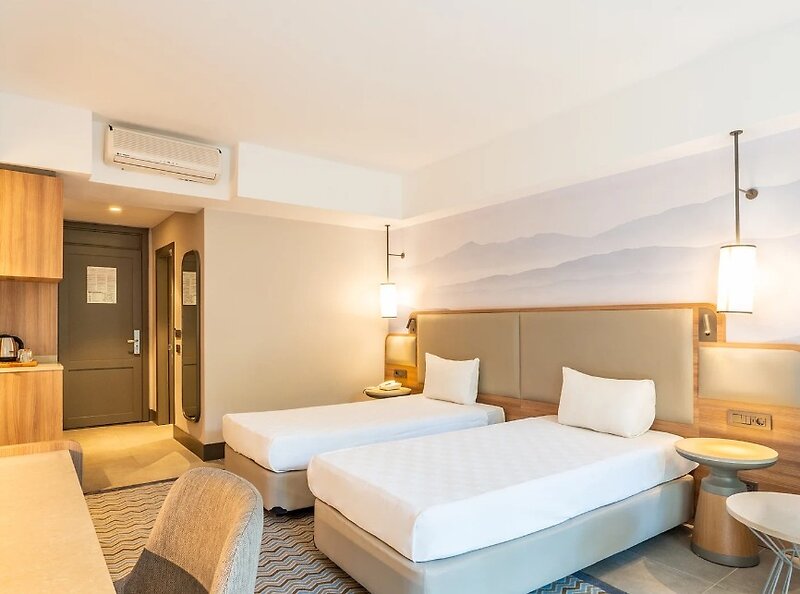 Champion Holiday Village 33