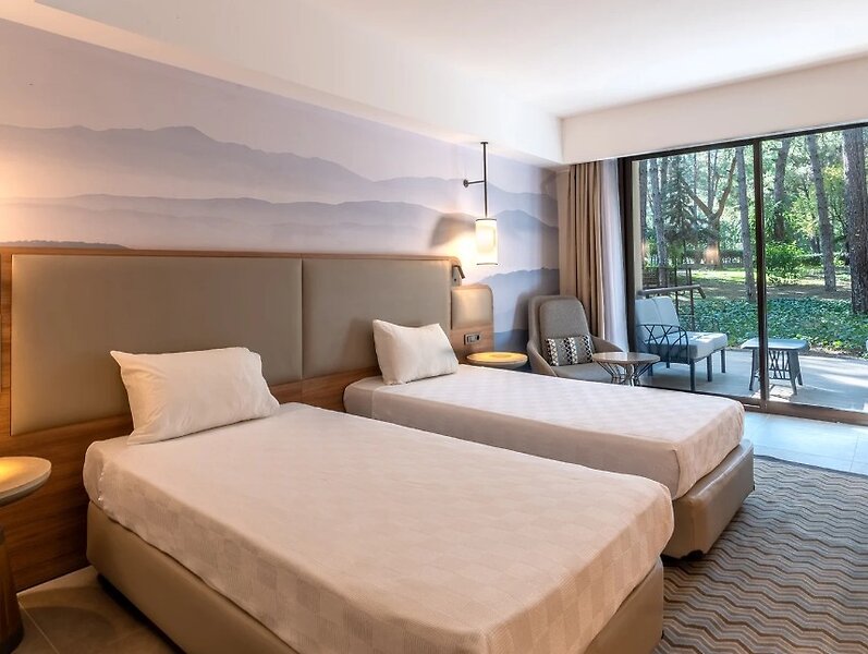 Champion Holiday Village 31