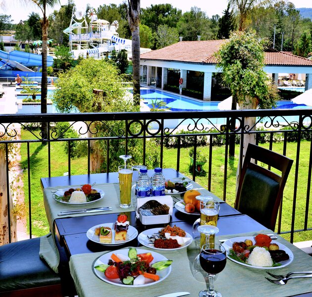 Champion Holiday Village 22