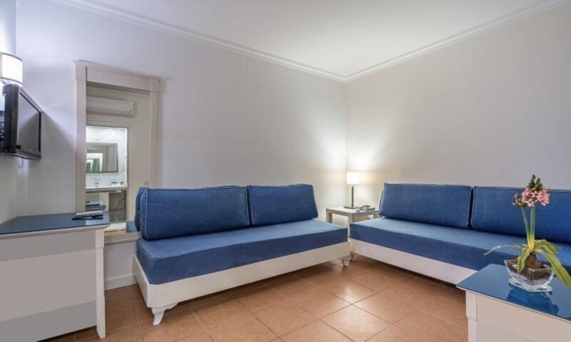 Champion Holiday Village 36