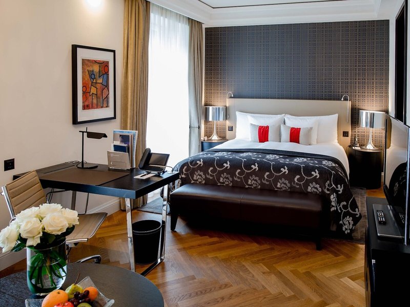 Schweizerhof Hotel & Spa Bern 36