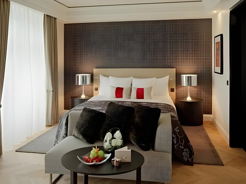 Schweizerhof Hotel & Spa Bern 37
