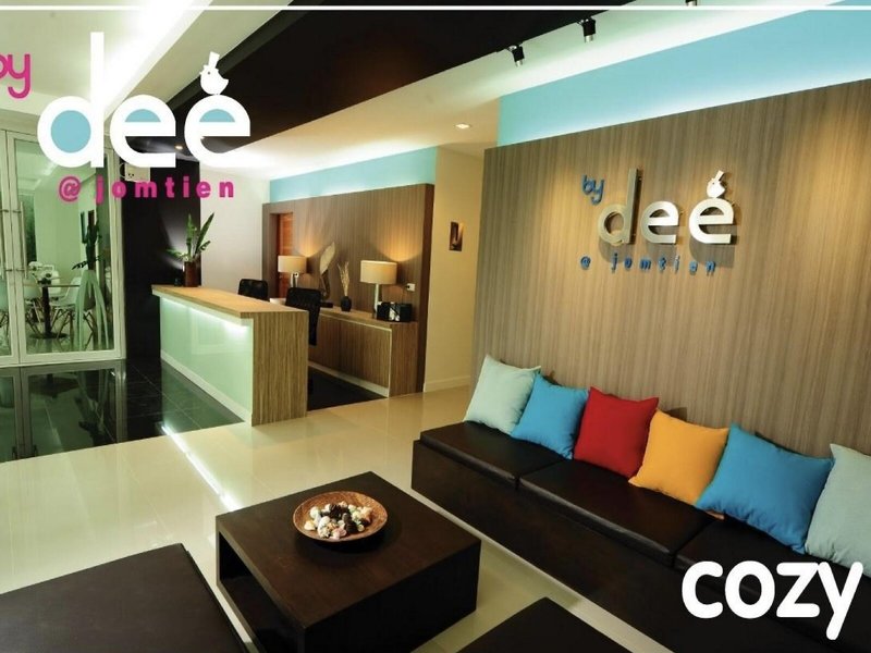By dee @ Jomtien Hotel 33
