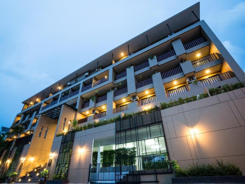 Lani Chiang Mai Hotel 1