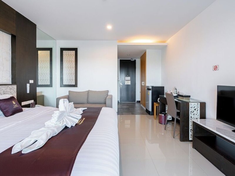 Lani Chiang Mai Hotel 8