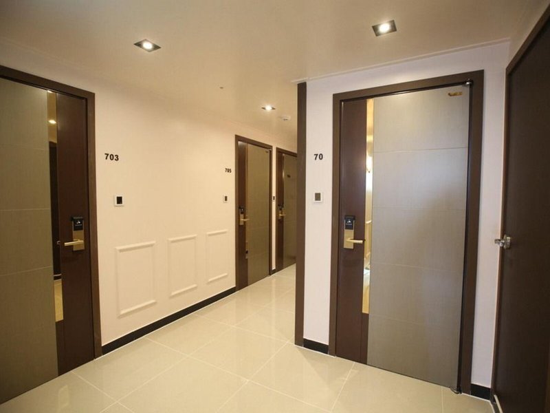 The Stay Hotel Myeongdong 5 - Bathroom Example