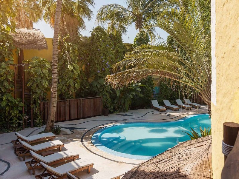 Hotel El Pueblito 12