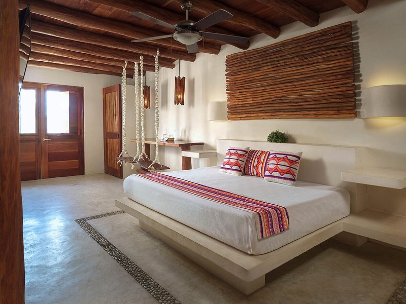 Hotel El Pueblito 49