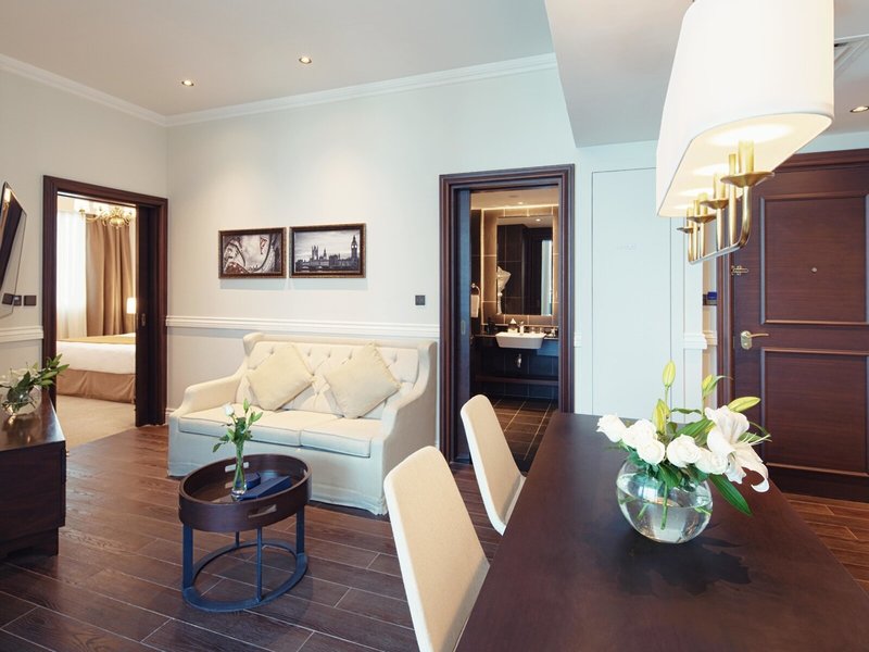 Dukes Dubai Hotel 37