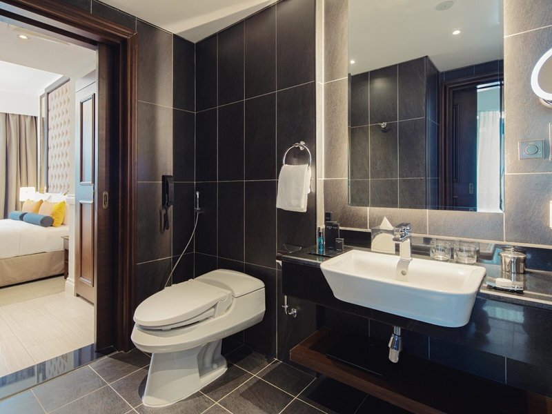 Dukes Dubai Hotel 42