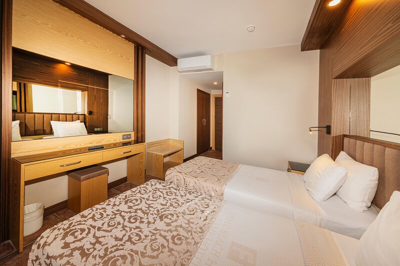 Fame Hotel 17