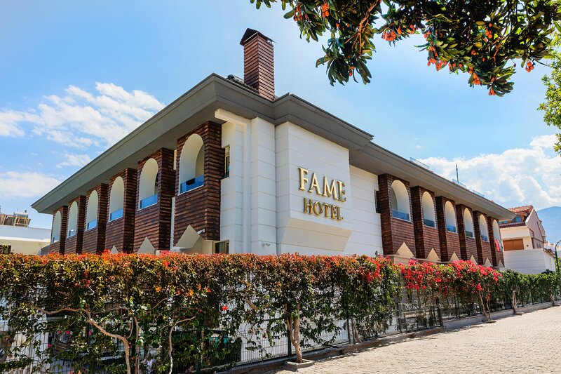 Fame Hotel 1