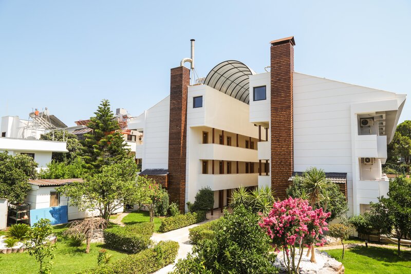 Fame Hotel 7