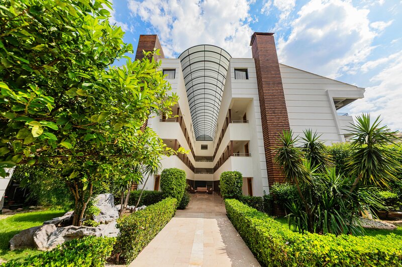 Fame Hotel 18