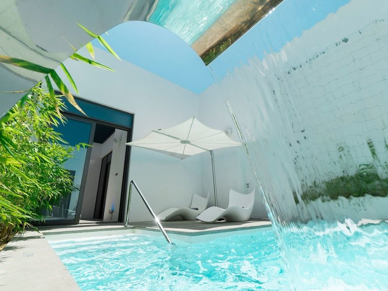 Nikki Beach Resort & Spa Dubai 12
