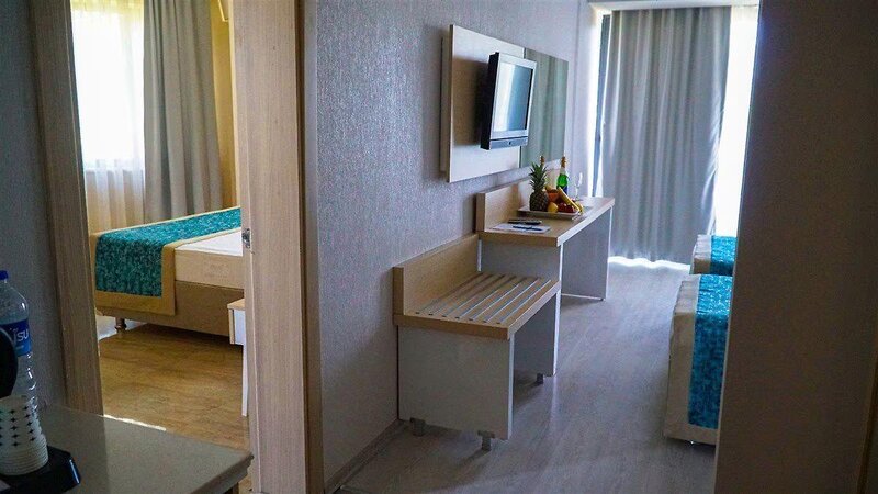 Pirate's Park Resort 50