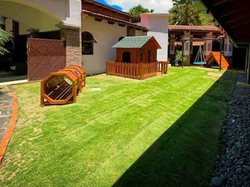Casa Conde Beach Front Hotel 2