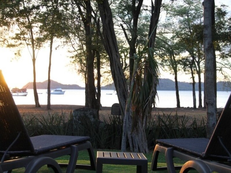 Casa Conde Beach Front Hotel 10