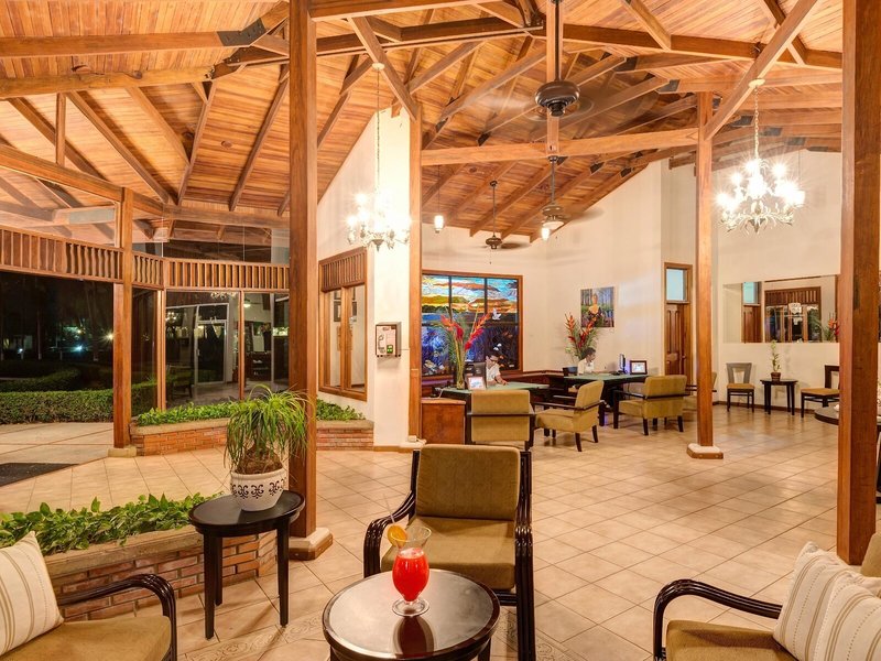 Casa Conde Beach Front Hotel 25