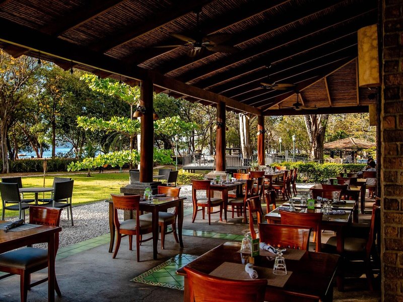 Casa Conde Beach Front Hotel 30