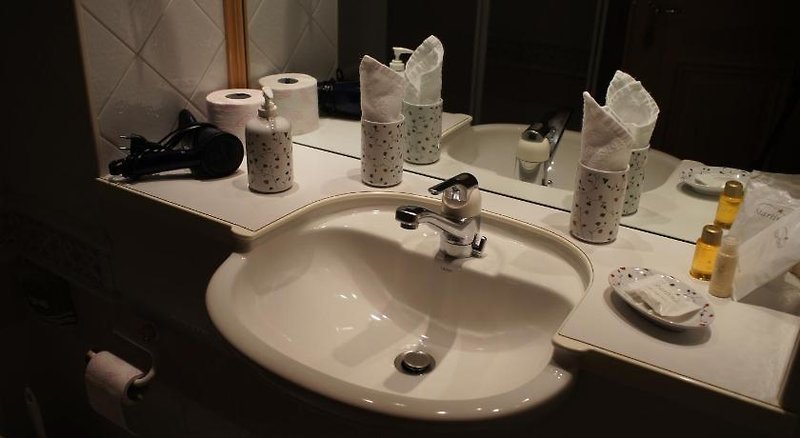 Albergo Ristorante Miralago
