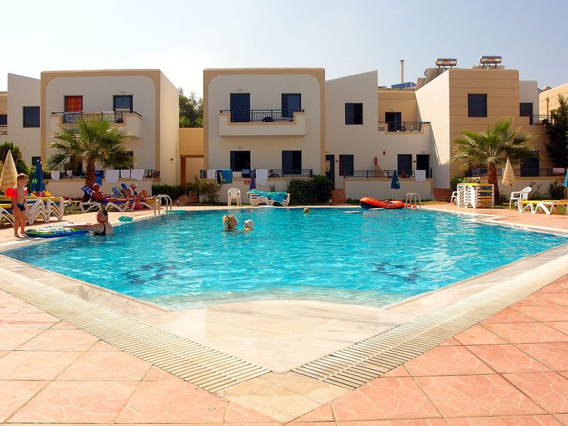 Blue Aegean Hotel & Suites 10
