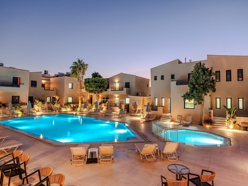 Blue Aegean Hotel & Suites 12