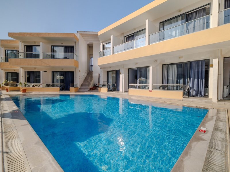 Blue Aegean Hotel & Suites 13