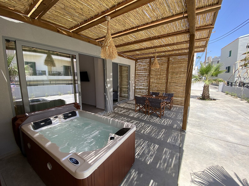 Blue Aegean Hotel & Suites 13
