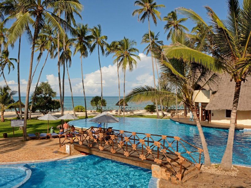 Ocean Paradise Resort 1