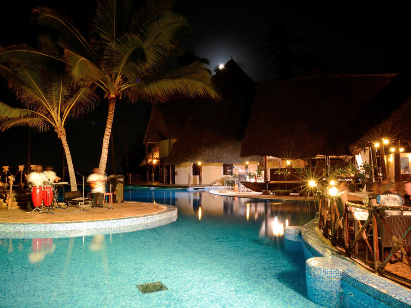 Ocean Paradise Resort 13