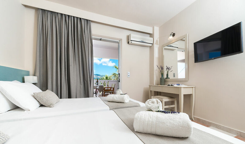 Ilios Hotel 6