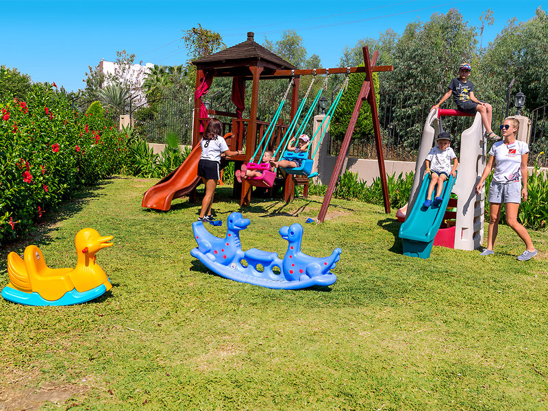 Victory Resort Hotel 9