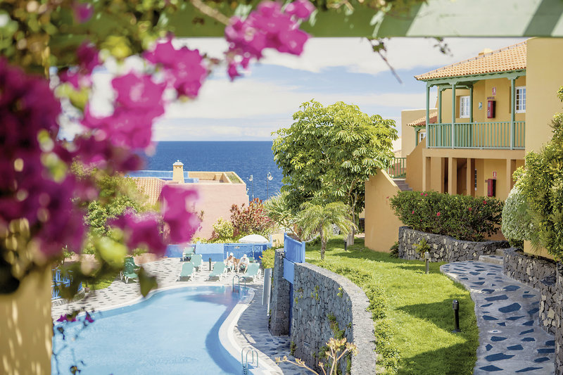 Apartamentos La Caleta 2