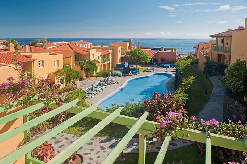 Apartamentos La Caleta 3