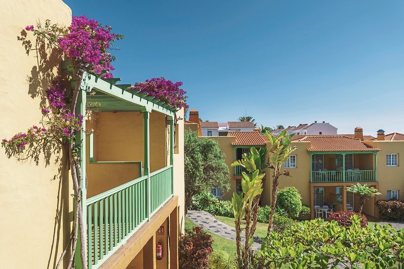 Apartamentos La Caleta 6