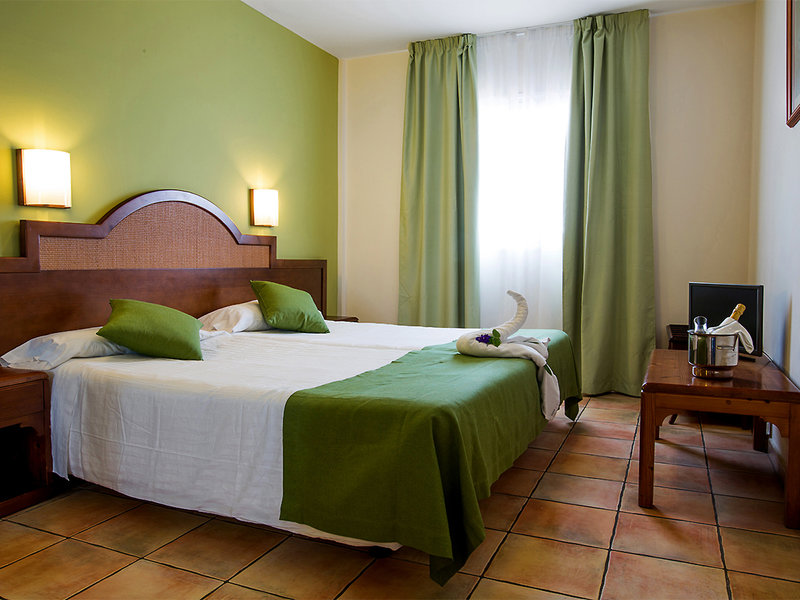 La Caleta Apartamentos 4