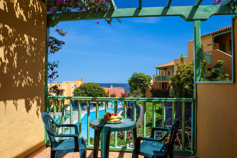 Apartamentos La Caleta 26