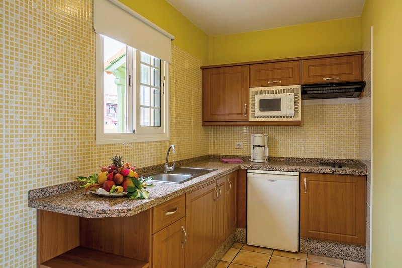 Apartamentos La Caleta 14