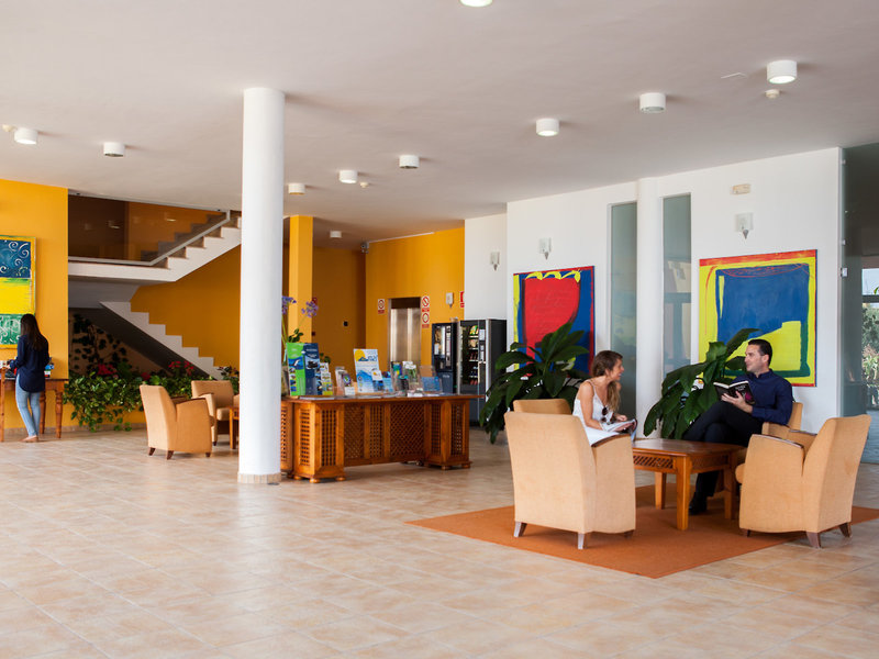 La Caleta Apartamentos 15