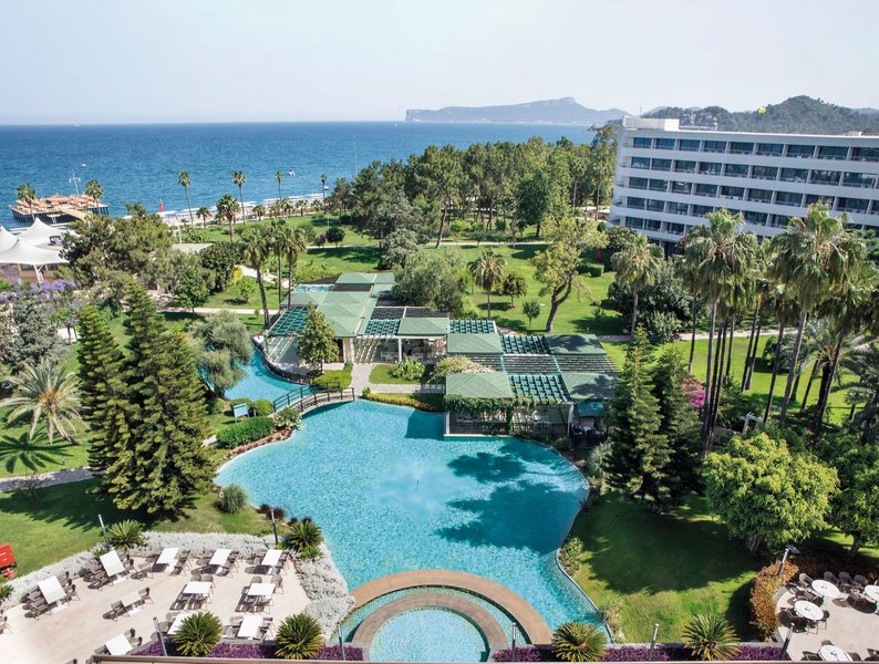 Mirage Park Resort 1