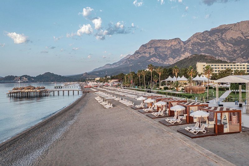 Mirage Park Resort 3