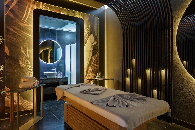 Mirage Park Resort 34