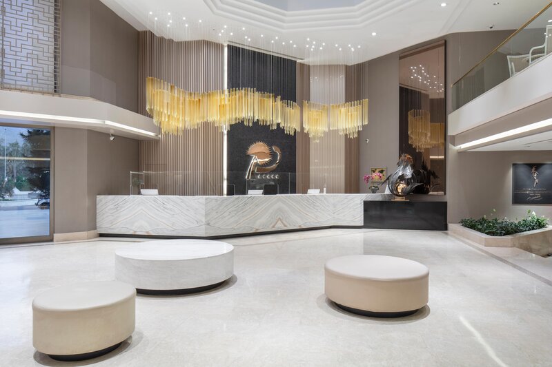 Mirage Park Resort 10