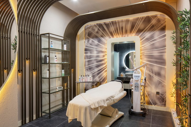 Mirage Park Resort 51